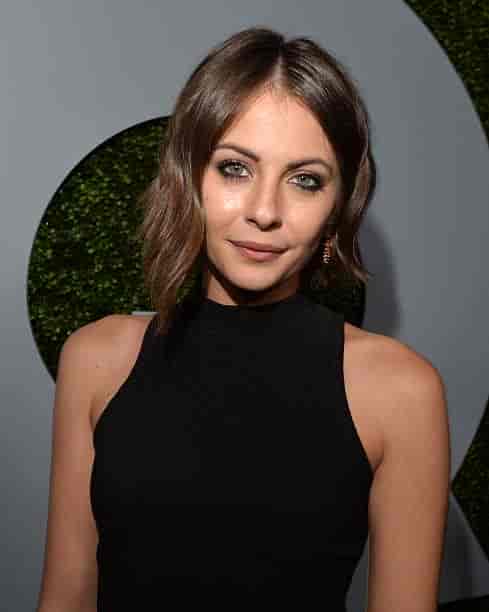 Willa Holland fashionable